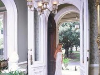 Elegant Houston Wedding Event Center/Bed & Breakfast For Sale
