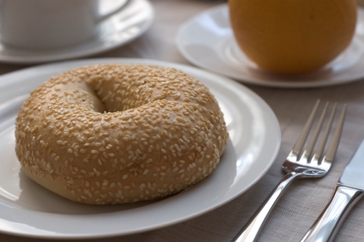 Bagel Shop-34 Yrs Profitability, in Desireable Neighborhood For Sale