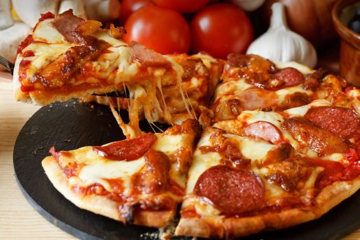 Pizza Franchise in Fast Growing Area For Sale