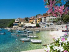 Trips that Explore, Connect and Give Back