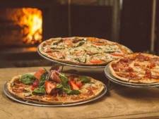 Local, Established Family Pizzeria