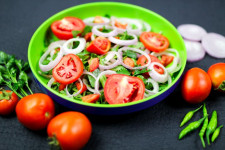 Salad Restaurant Netting $135K - Only 10% Down