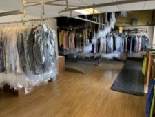 Full Service Dry Cleaner
