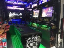 Mobile Party Gaming Experience