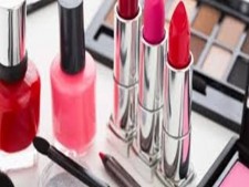 Highly Profitable Cosmetic Center w/1000's of Clients