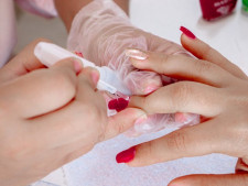 Highly Rated Nail Salon -Prime Location 